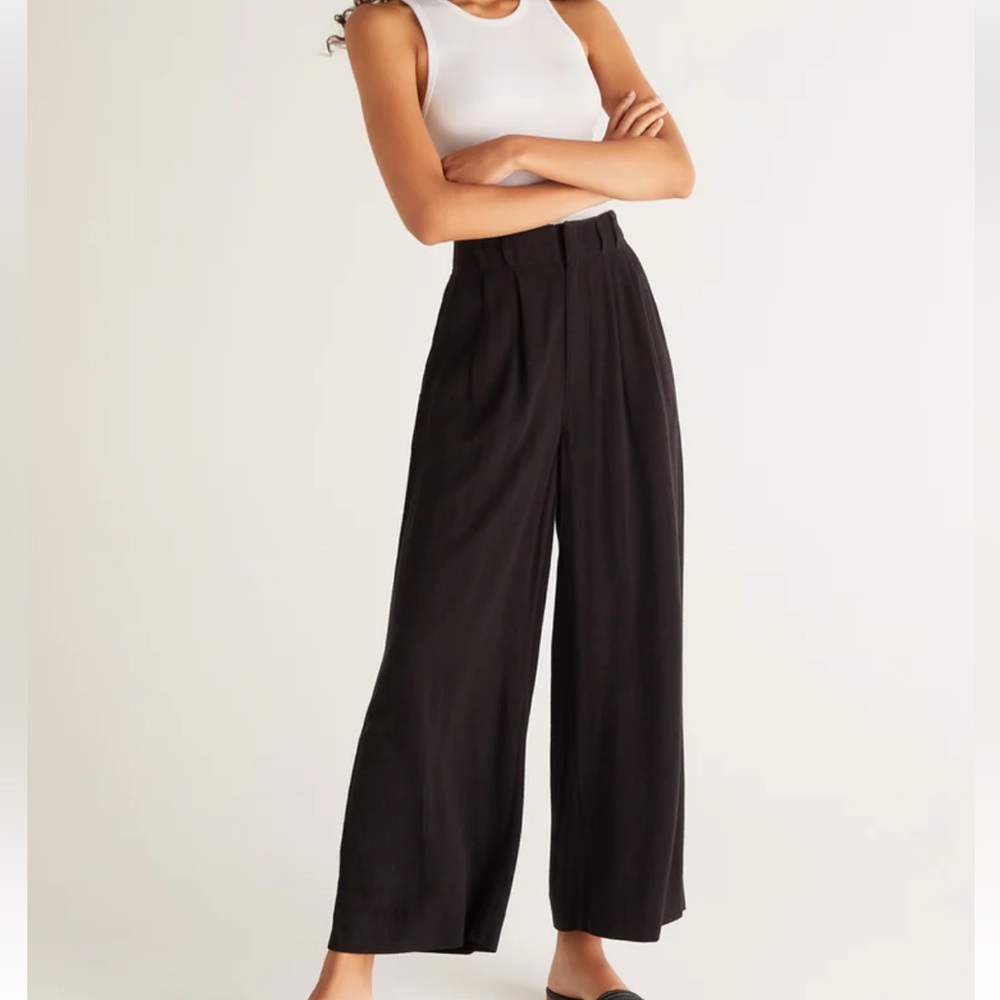 Z Supply Farah Pant Black. Size small. New with tags